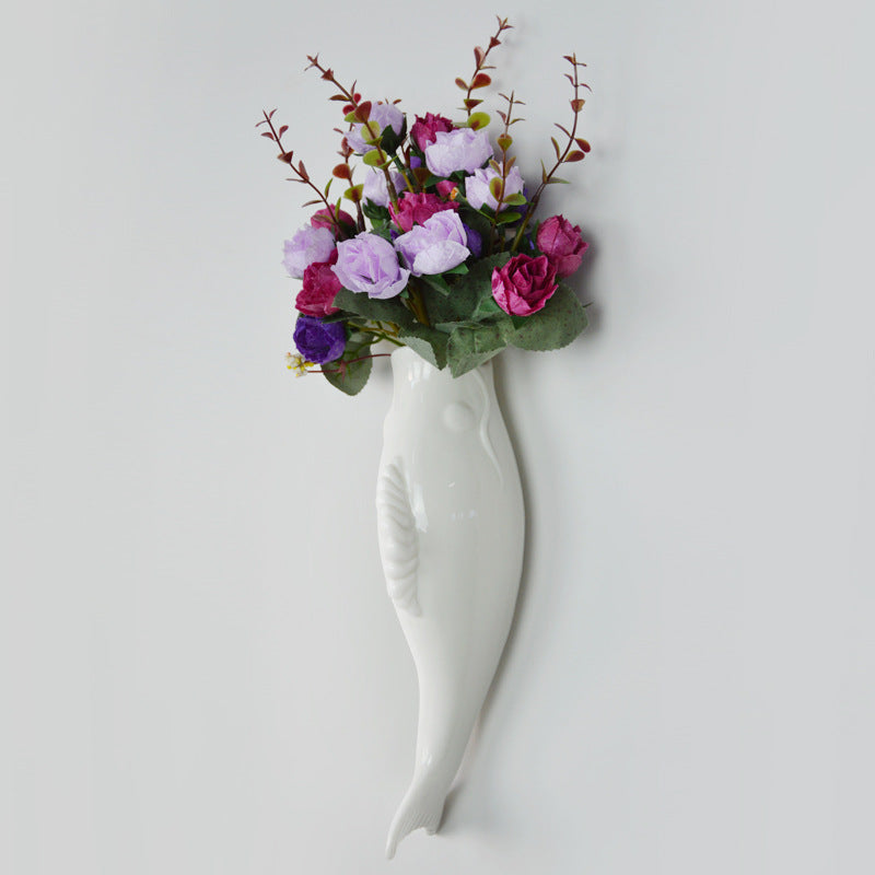 Modern Ceramic Goldfish Wall Vase: Creative 3D Decoration