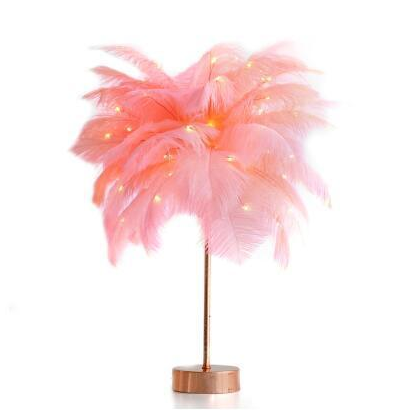 Elegant Plumes: Nordic Feather Table Lamp