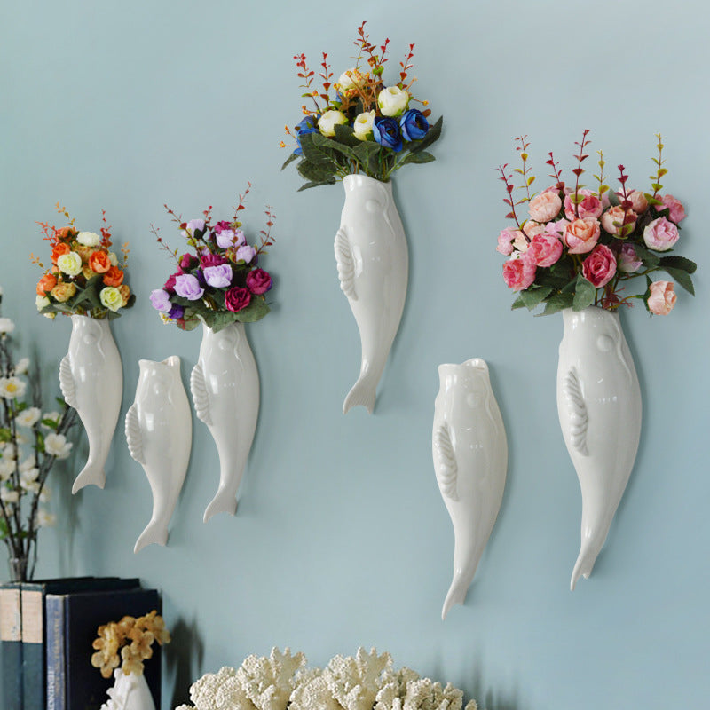 Modern Ceramic Goldfish Wall Vase: Creative 3D Decoration